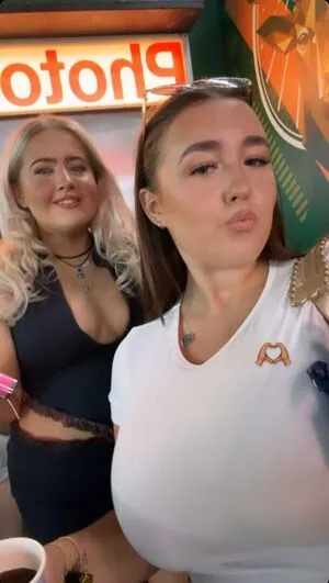 Poppy R OnlyFans Leaked Free Thumbnail Picture - #28F0VsDdL5