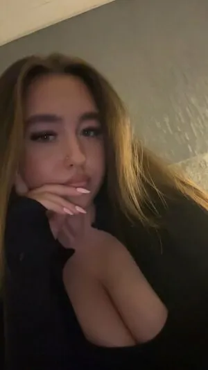 Poppy R OnlyFans Leaked Free Thumbnail Picture - #5iW7aB04XJ