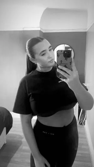 Poppy R OnlyFans Leaked Free Thumbnail Picture - #lY4nDu6qS7