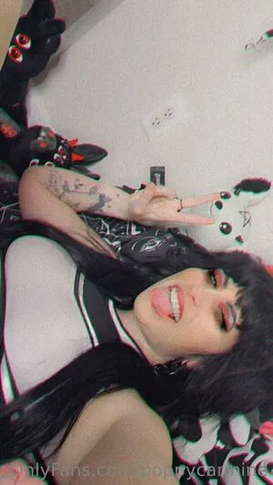 Poppycarmine OnlyFans Leaked Free Thumbnail Picture - #DTrh7aLROo
