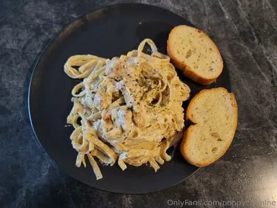 Poppycarmine OnlyFans Leaked Free Thumbnail Picture - #GBUKKFnPpE