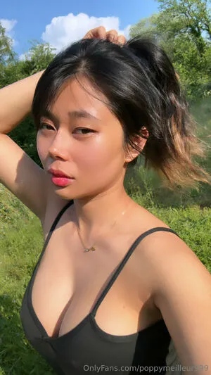 Poppymeilleur999 OnlyFans Leaked Free Thumbnail Picture - #qyozbUqX3d