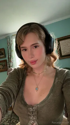 Porcelaingoirl OnlyFans Leaked Free Thumbnail Picture - #81rU2ImKSe