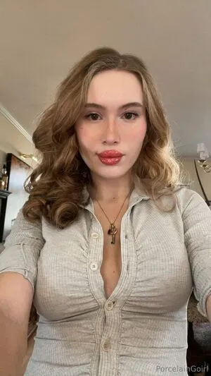 Porcelaingoirl OnlyFans Leaked Free Thumbnail Picture - #PpmFsWGJrl