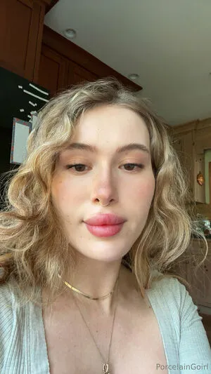 Porcelaingoirl OnlyFans Leaked Free Thumbnail Picture - #sPx9Ik9Xtx