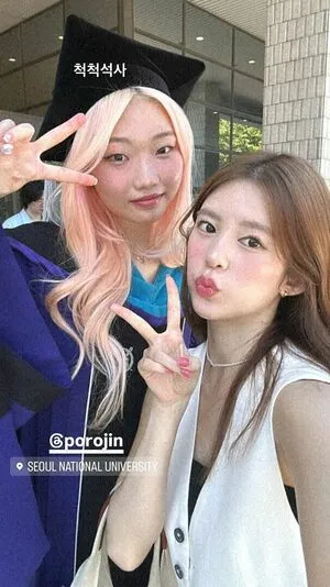 Porojin OnlyFans Leaked Free Thumbnail Picture - #t5KPUFL8lX