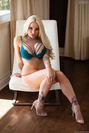 Portia Paris OnlyFans Leaked Free Thumbnail Picture - #tyNdZe69JB