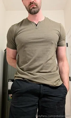 Potatoe1987 OnlyFans Leaked Free Thumbnail Picture - #JES2B83KU3