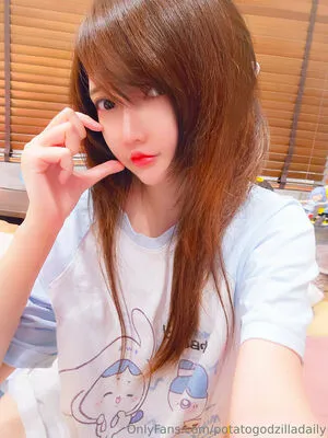 Potatogodzilladaily OnlyFans Leaked Free Thumbnail Picture - #f5SZshXkhw