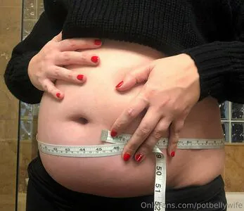 Potbellywife OnlyFans Leaked Free Thumbnail Picture - #2Opcn18vvj