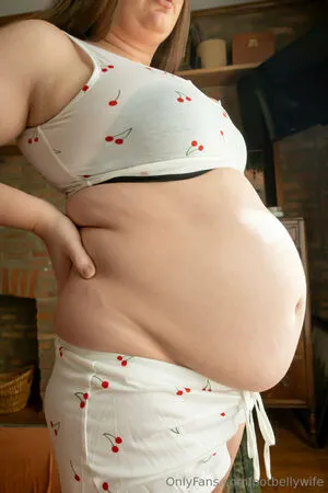 Potbellywife OnlyFans Leaked Free Thumbnail Picture - #SYNB5sOatj