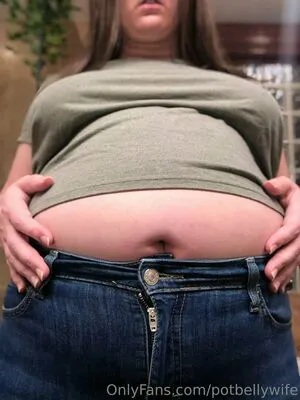 Potbellywife OnlyFans Leaked Free Thumbnail Picture - #peRTNMr6Tq