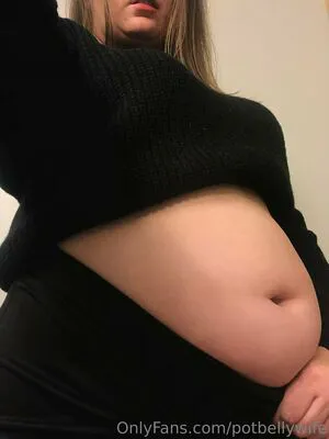 Potbellywife OnlyFans Leaked Free Thumbnail Picture - #r19KFnzs1F
