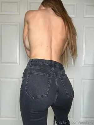 Poutyky OnlyFans Leaked Free Thumbnail Picture - #RxcUOr9xIv