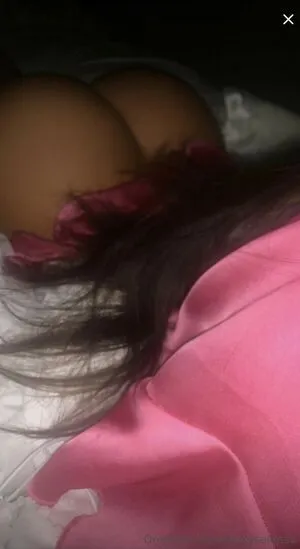 Poutyselenaa OnlyFans Leaked Free Thumbnail Picture - #6sOgFvPsKO