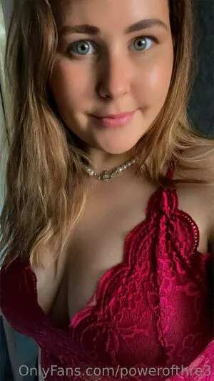 Powerofthre3 OnlyFans Leaked Free Thumbnail Picture - #MoojEs49By