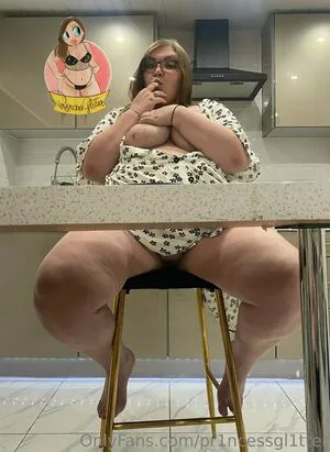 Pr1ncessgl1tterfree OnlyFans Leaked Free Thumbnail Picture - #XOUmmQ4zHo