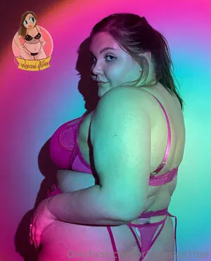 Pr1ncessgl1tterfree OnlyFans Leaked Free Thumbnail Picture - #lB5NU61RJv