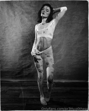 Pr3tty P0thead OnlyFans Leaked Free Thumbnail Picture - #yhUFQ9LWRN