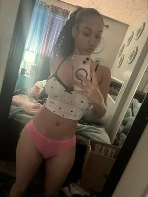 Pr3ttynay OnlyFans Leaked Free Thumbnail Picture - #vGm1Xu9gny