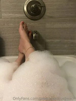 Preggosauruspeach OnlyFans Leaked Free Thumbnail Picture - #CguTlQBr0M