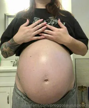 Preggosauruspeach OnlyFans Leaked Free Thumbnail Picture - #HECXHPRiTB