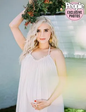 Pregnant Celebs OnlyFans Leaked Free Thumbnail Picture - #J62GKJjto3