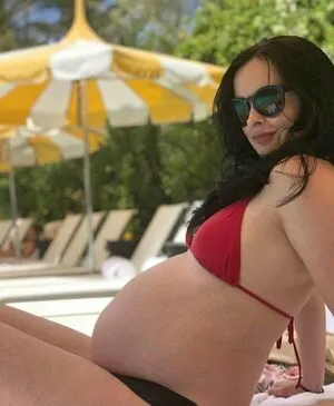 Pregnant Celebs OnlyFans Leaked Free Thumbnail Picture - #VA9YFhYYk1