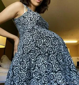 Pregnant Ember OnlyFans Leaked Free Thumbnail Picture - #uprMYuavU0