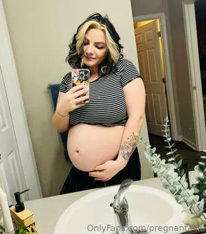 Pregnantallie OnlyFans Leaked Free Thumbnail Picture - #eG8hatzrIa