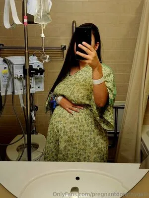 Pregnantdorothygale OnlyFans Leaked Free Thumbnail Picture - #4o0scevTOq