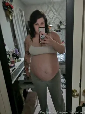 Pregnantgothmama OnlyFans Leaked Free Thumbnail Picture - #4qFcV8Damh
