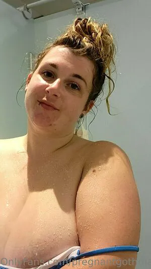 Pregnantgothmama OnlyFans Leaked Free Thumbnail Picture - #H8L6oesQB4