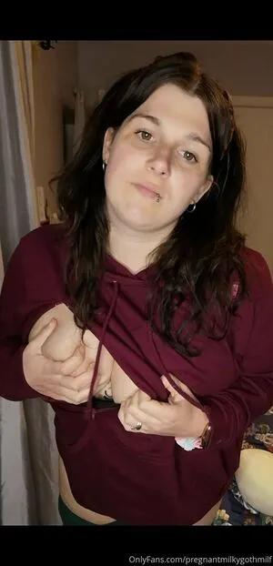 Pregnantgothmama OnlyFans Leaked Free Thumbnail Picture - #ZluIGPo1FB