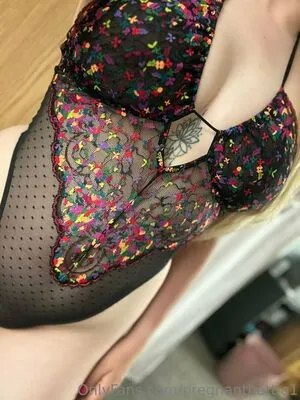 Pregnanthottie1 OnlyFans Leaked Free Thumbnail Picture - #3GxzhD19Pq