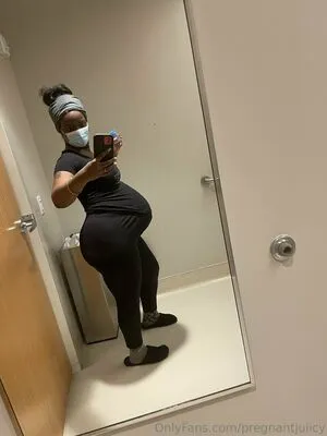 Pregnantjuiicy OnlyFans Leaked Free Thumbnail Picture - #SPbcsaFo5E