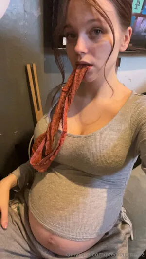Pregnantmadz OnlyFans Leaked Free Thumbnail Picture - #KR148j8cPs
