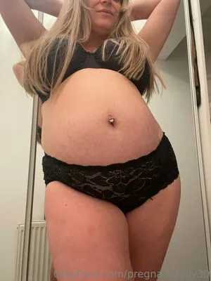 Pregnantpolly30 OnlyFans Leaked Free Thumbnail Picture - #6ffkUHIDim