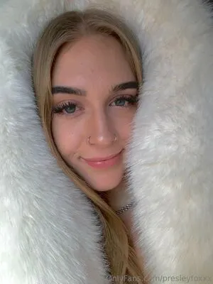 Presleyfoxxx OnlyFans Leaked Free Thumbnail Picture - #fcxxi54094