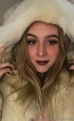 Presleyfoxxx OnlyFans Leaked Free Thumbnail Picture - #ykcP09d5C6