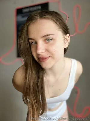 Prettieredheadevelyn OnlyFans Leaked Free Thumbnail Picture - #AzVkR0C8Cd