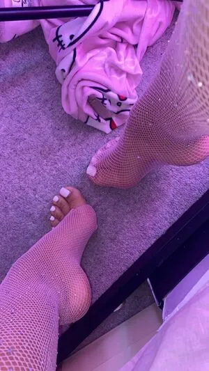 Prettiest Toesx OnlyFans Leaked Free Thumbnail Picture - #YyDeKSaJyY