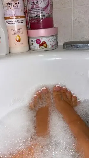 Prettiest Toesx OnlyFans Leaked Free Thumbnail Picture - #vERaOZn6Mk