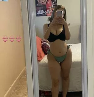 Prettiestpics OnlyFans Leaked Free Thumbnail Picture - #xSmumHO0Bk