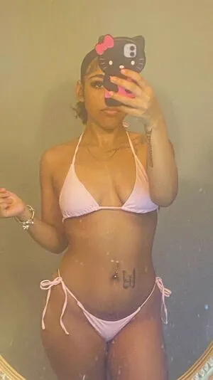 Pretttymaraaa OnlyFans Leaked Free Thumbnail Picture - #St4fK2Ur58