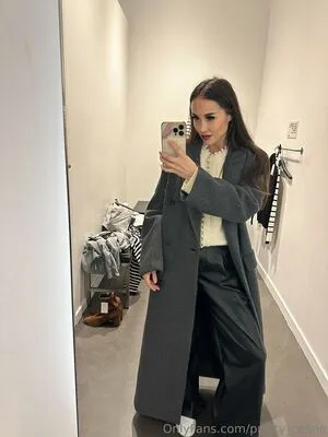 Pretty Celine OnlyFans Leaked Free Thumbnail Picture - #6VV3e957zR