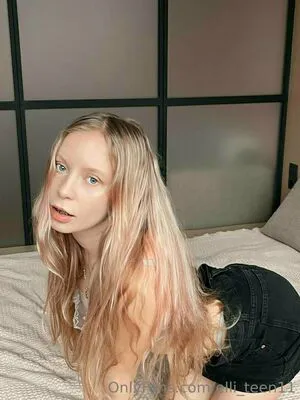 Pretty Elli OnlyFans Leaked Free Thumbnail Picture - #f8q5Dapc7g