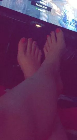 Pretty Feet OnlyFans Leaked Free Thumbnail Picture - #AXCZpjlyVi