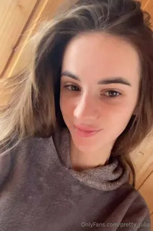 Pretty Julia OnlyFans Leaked Free Thumbnail Picture - #Ty6llQVzDA