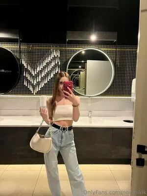 Pretty Leilaaa OnlyFans Leaked Free Thumbnail Picture - #ScUu35F60F